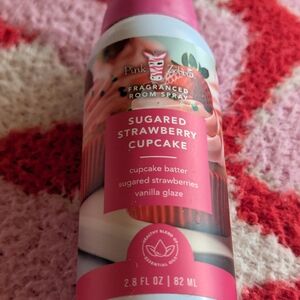 Pink Zebra Sugared Strawberry Cupcake Fragranced Room Spray